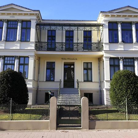 Apartment Sea Noise Ahlbeck ゼーバート・ヘリングスドルフ エクステリア 写真